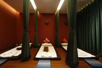 北京房山泰式按摩的被动瑜伽：当身体被折叠成诗